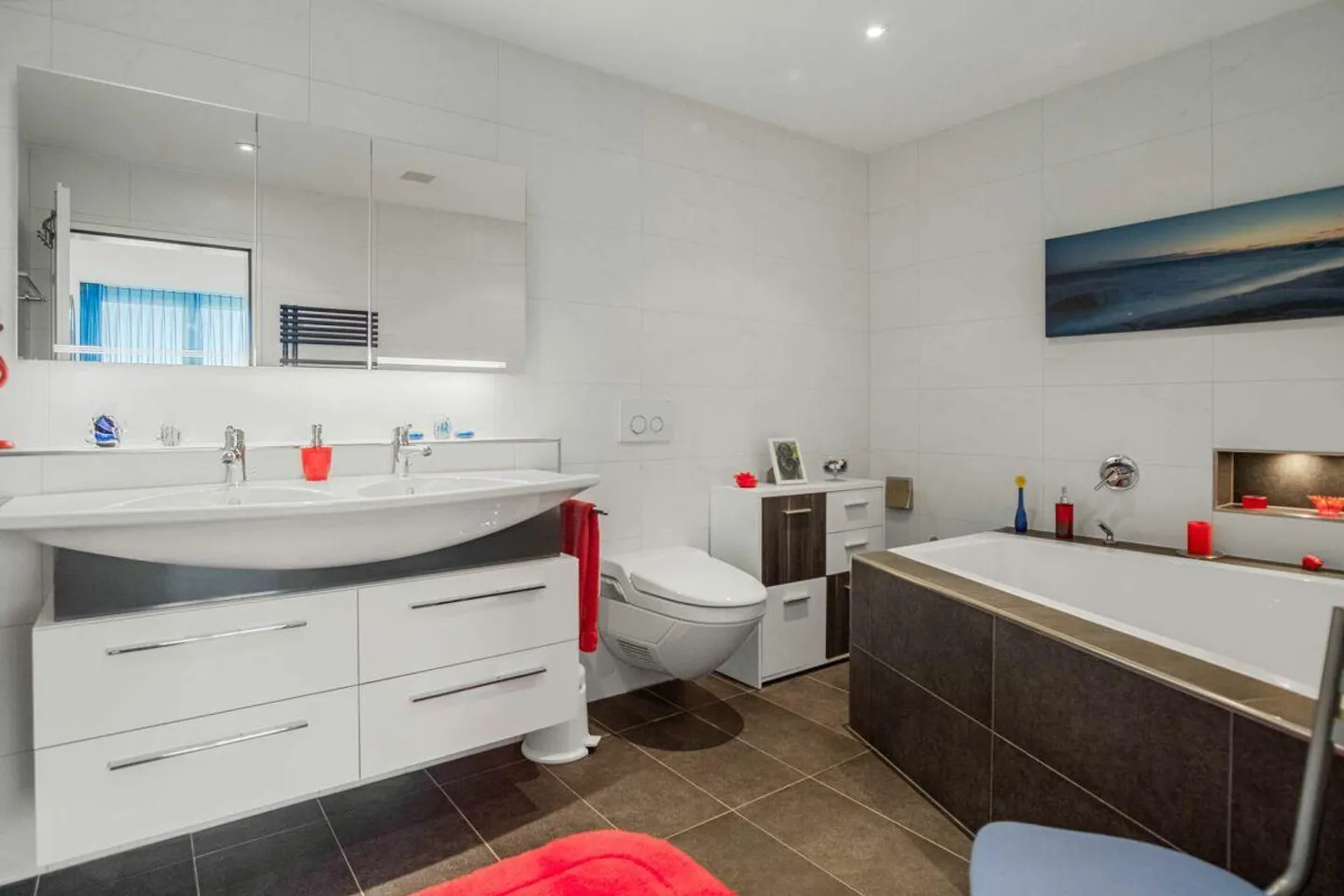 Impressive Living Feeling with a View - Photo 9 of 22