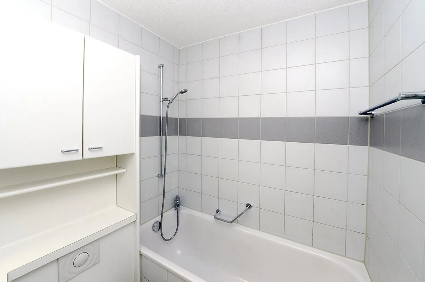 Appartement de 3,5 pièces bien situé près du centre - Photo 8 sur 10