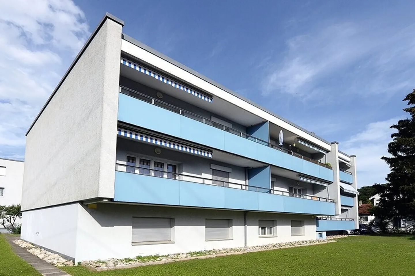 Appartement de 3,5 pièces bien situé près du centre - Photo 1 sur 10