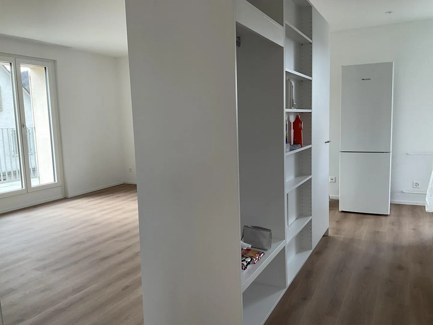 Charmante 3.5 Zimmer Wohnung - Foto 3 von 12