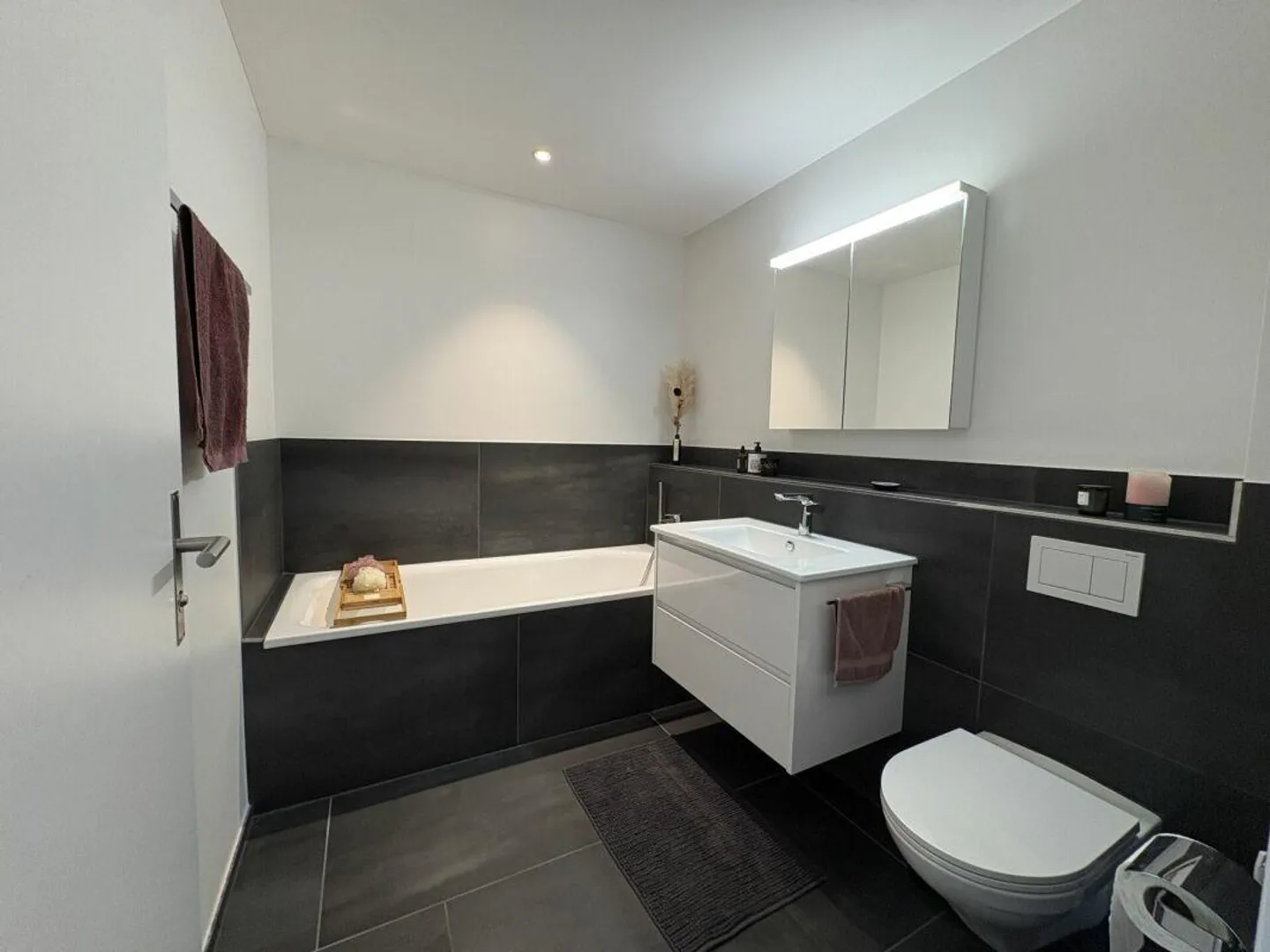 Newly built 4.5-room terrace apartment with 112 m² of living space and large terrace - Photo 9 of 12