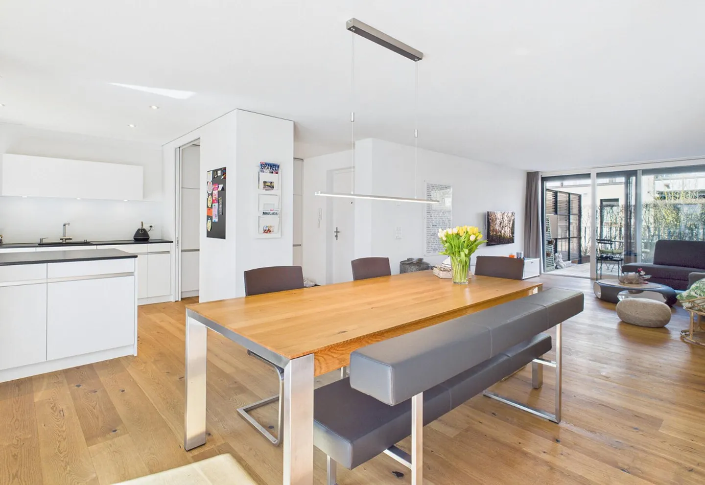 Appartamento giardino moderno circondato dalla natura - Foto 7 di 14