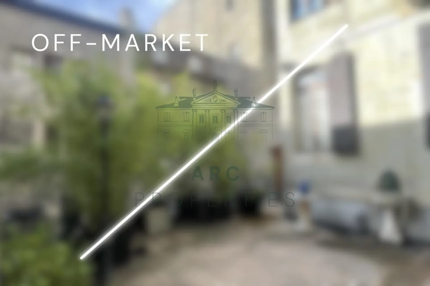 CITTÀ VECCHIA - MAGNIFICO APPARTAMENTO DI CARATTERE - Foto 1 di 2