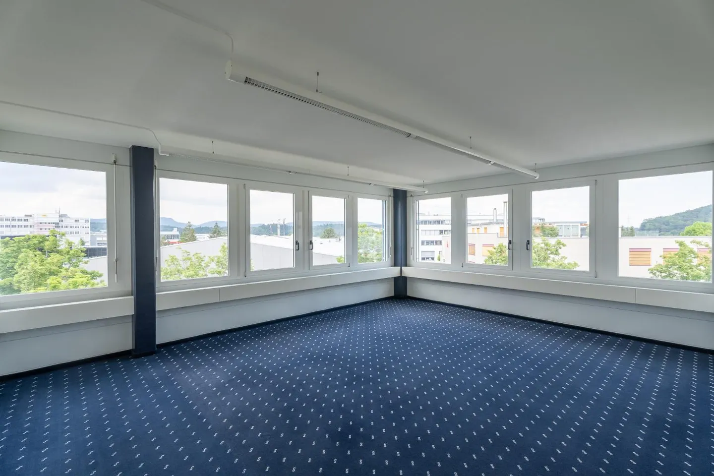 Work where ideas are born. - Photo 5 of 5