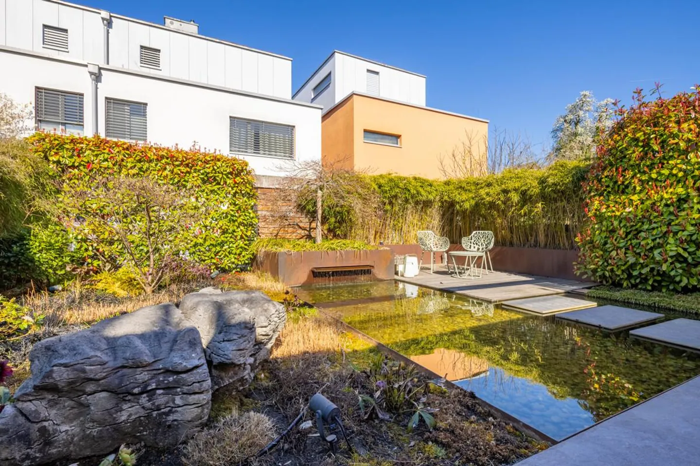 Casa a schiera angolare di 5,5 stanze con vista sulle montagne e parziale sul lago a Männedorf - Foto 6 di 7