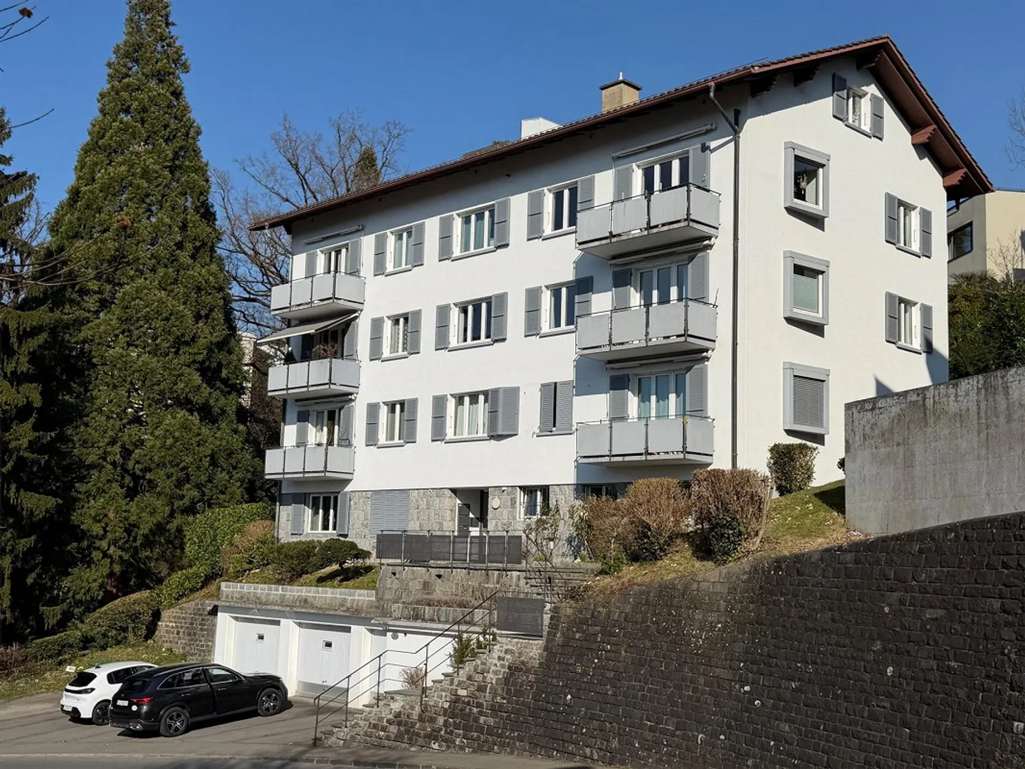 Appartamento mansardato di 2,5 locali con bella vista nel quartiere di Bramberg - Foto 1 di 8