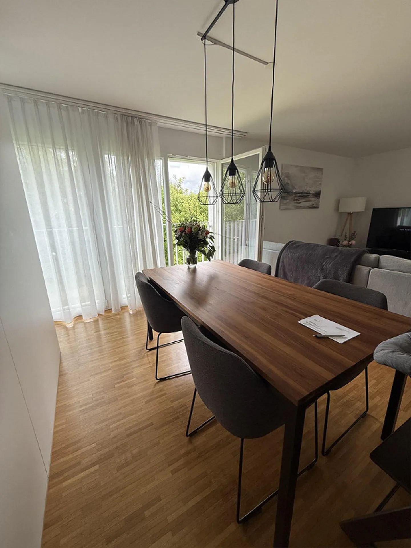 3.5 Room Apartment in Bülach - Photo 2 of 10