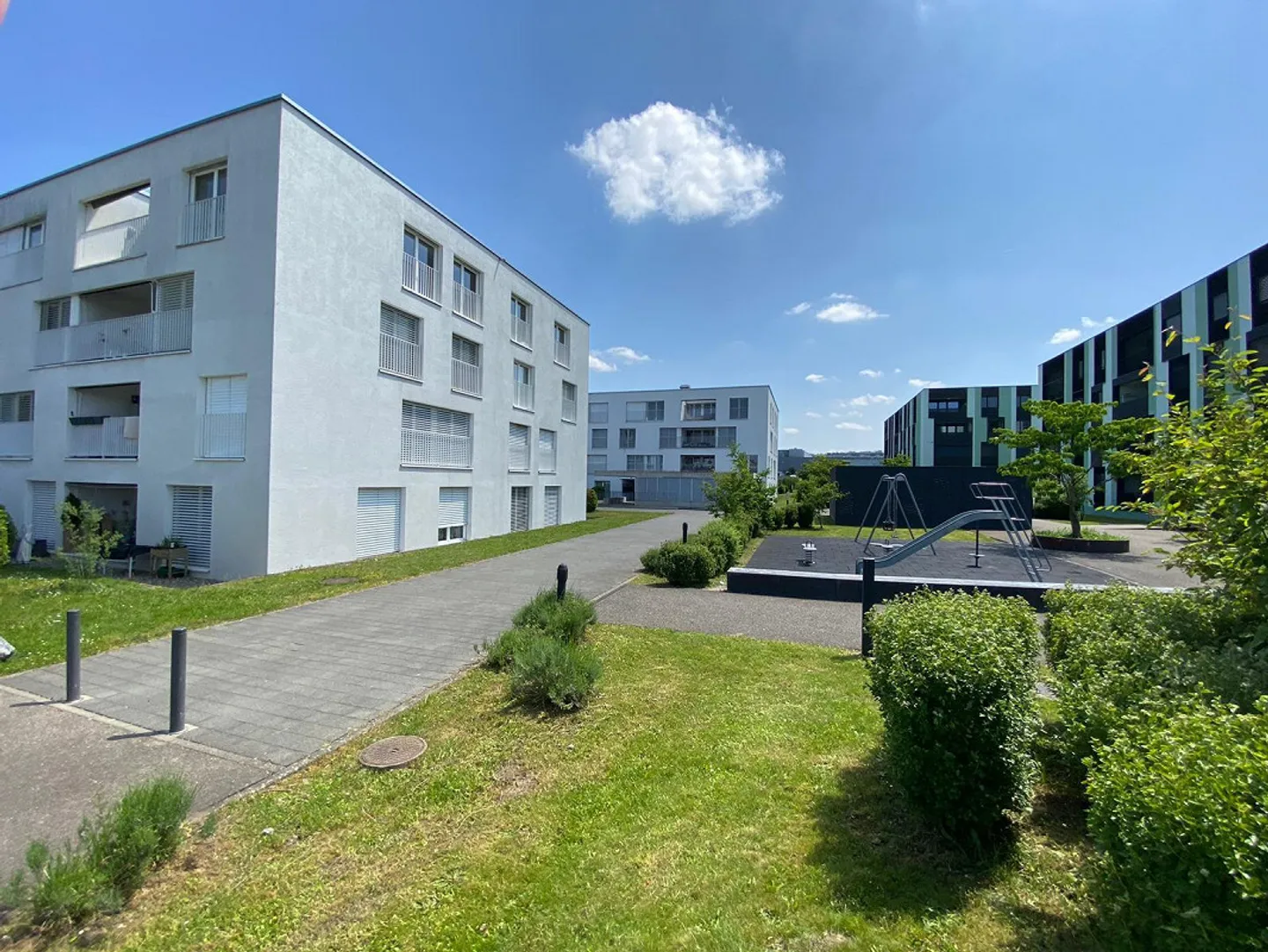 3.5 Room Apartment in Bülach - Photo 1 of 10