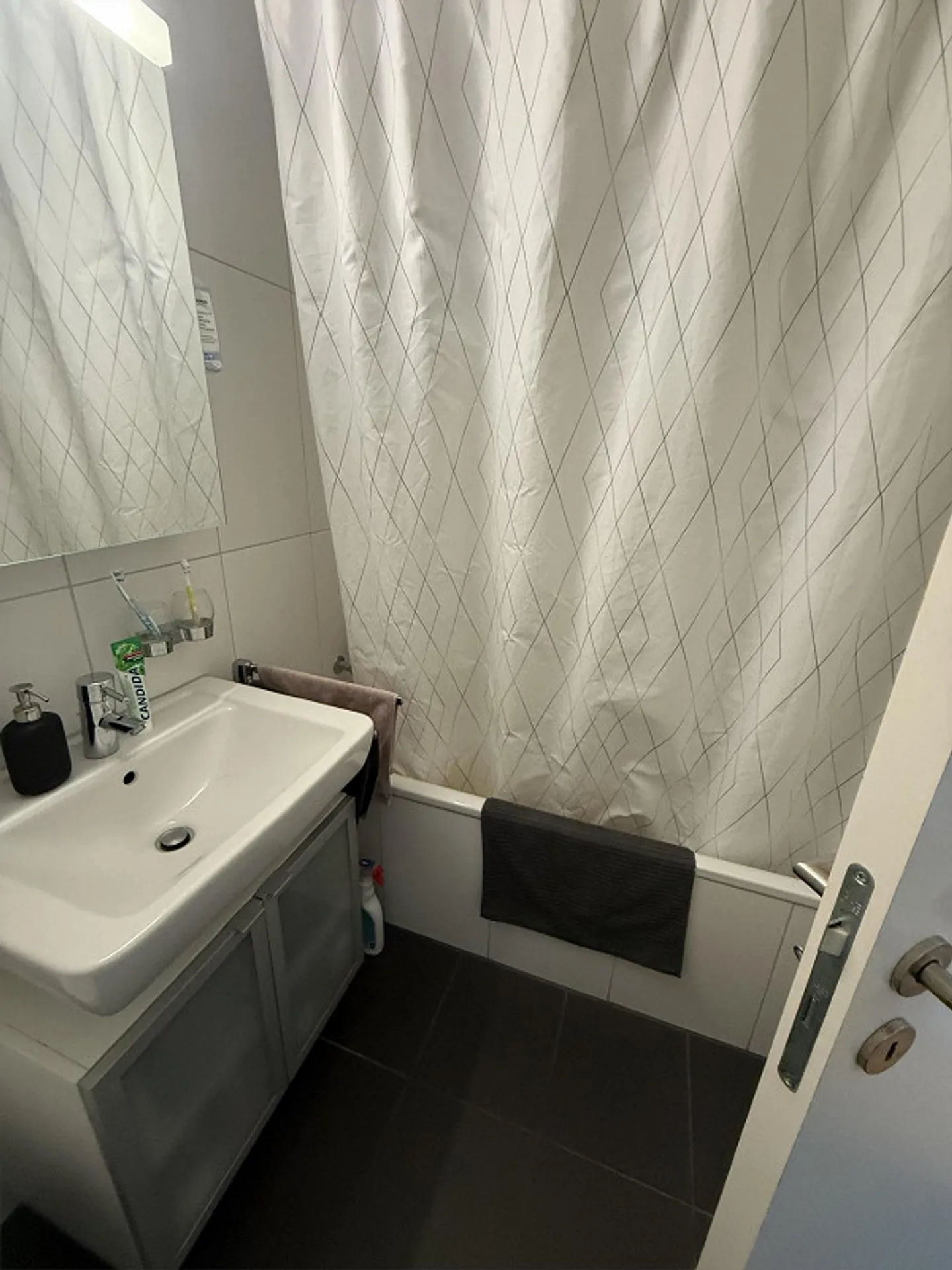 3.5 Room Apartment in Bülach - Photo 6 of 10