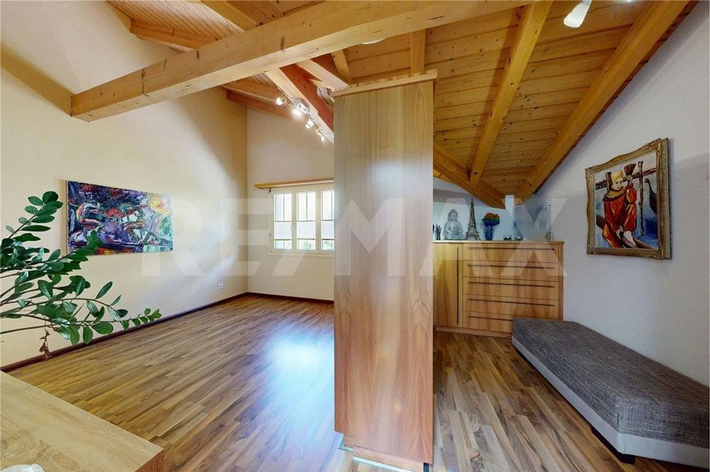 Casa bifamiliare per famiglie di 5,5 stanze in prossimità della natura a Kobelwald - Foto 8 di 13
