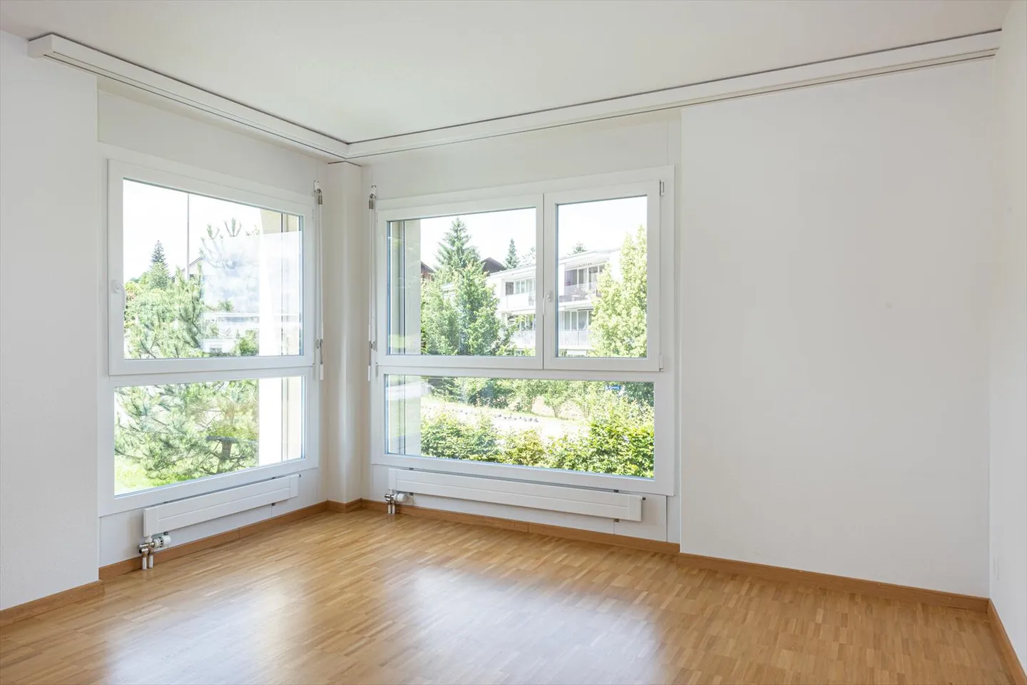 Design Your Own 4 Walls in Jegenstorf! - Photo 4 of 6