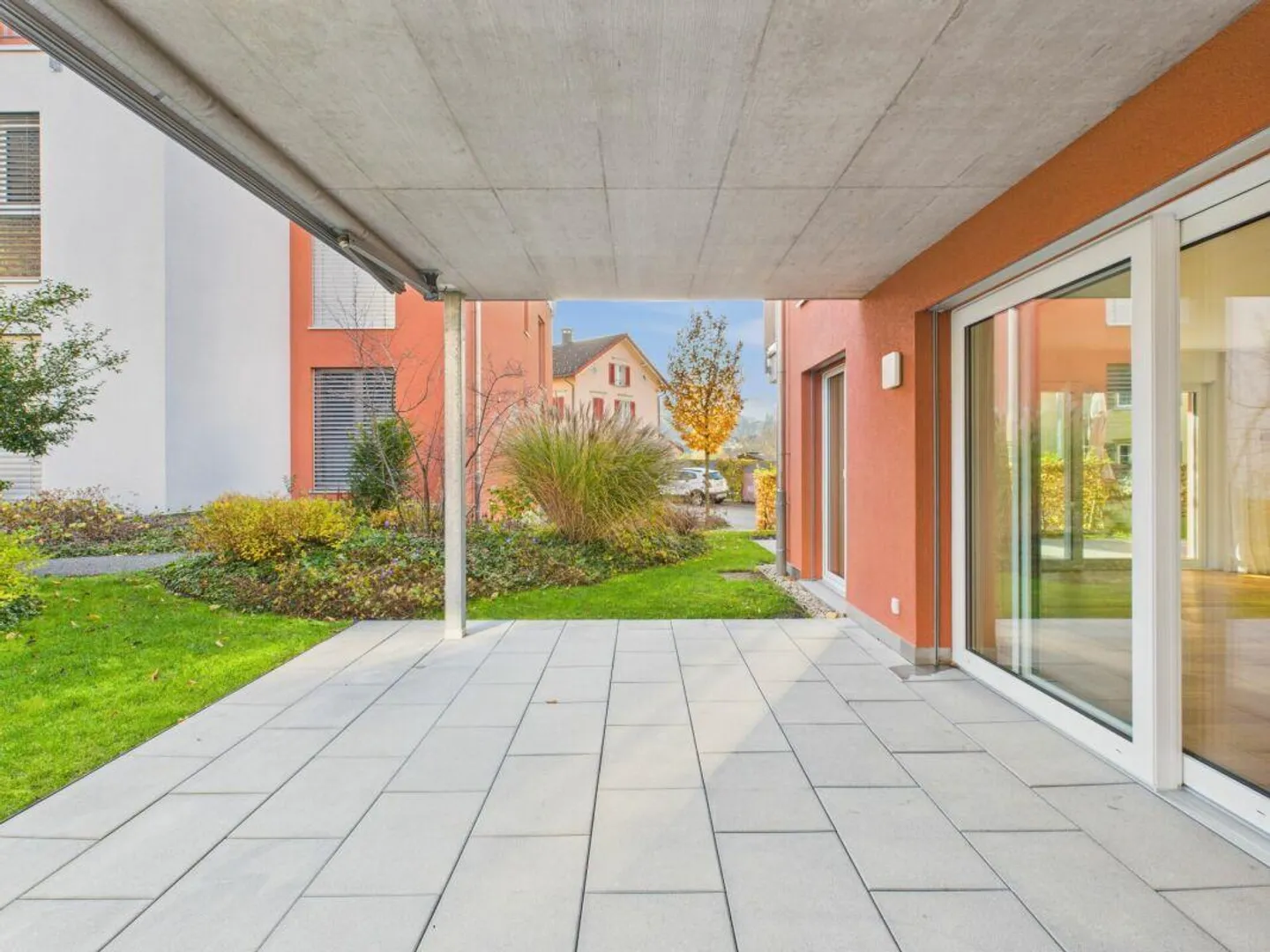 Appartement de jardin moderne dans un quartier résidentiel familial - Photo 13 sur 16