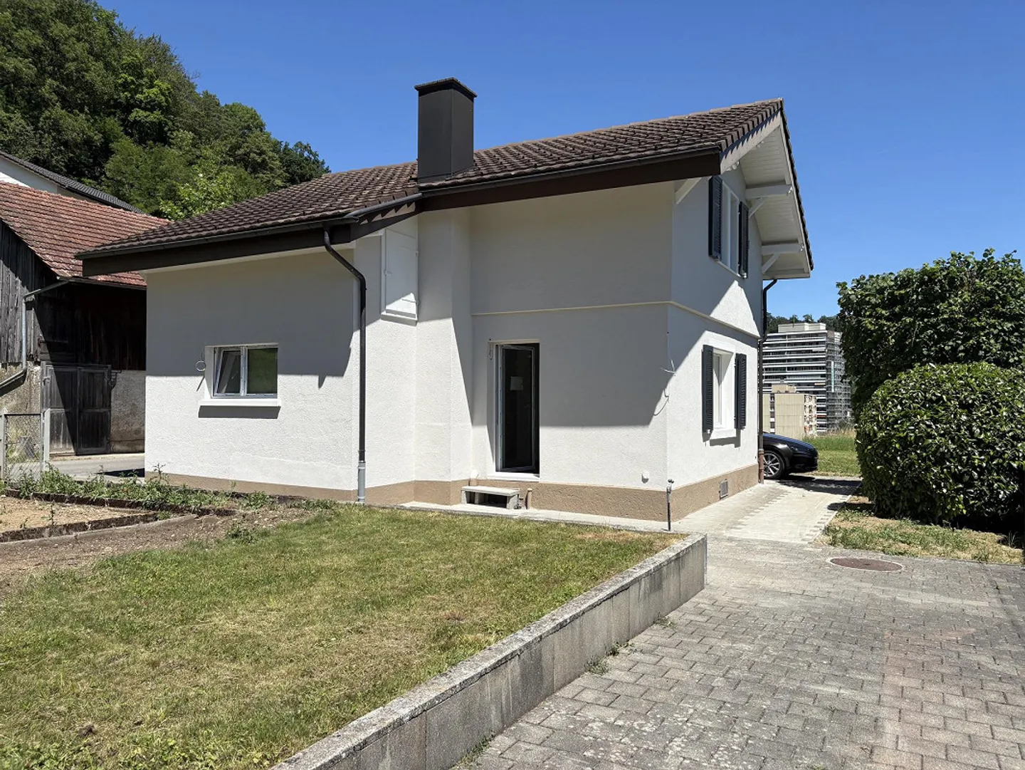 Maison individuelle détachée - Photo 1 sur 8