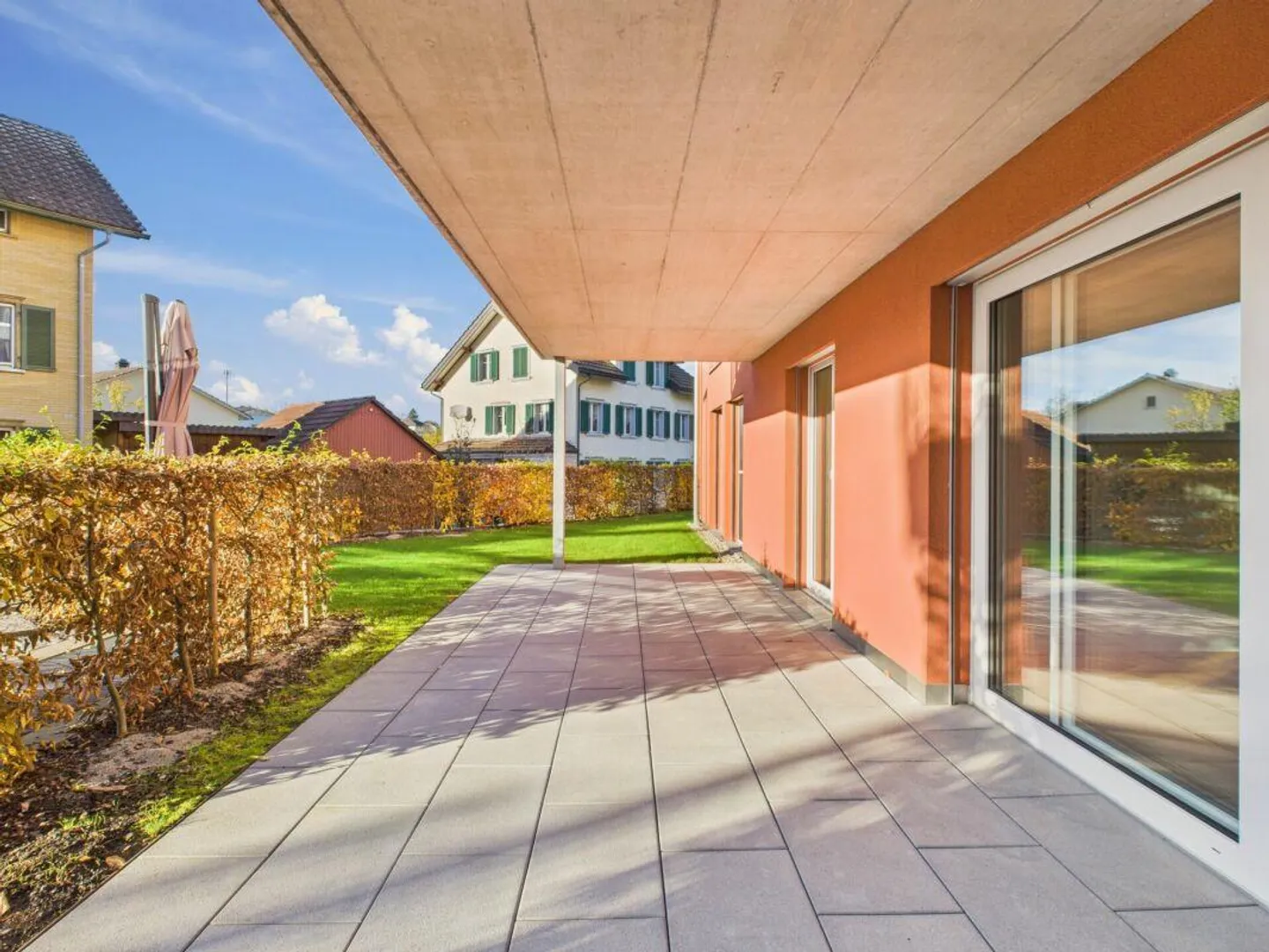 Appartement de jardin moderne dans un quartier résidentiel familial - Photo 14 sur 16