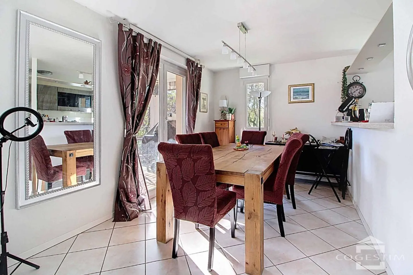 Villa Charmante avec Appartement - Photo 3 sur 11