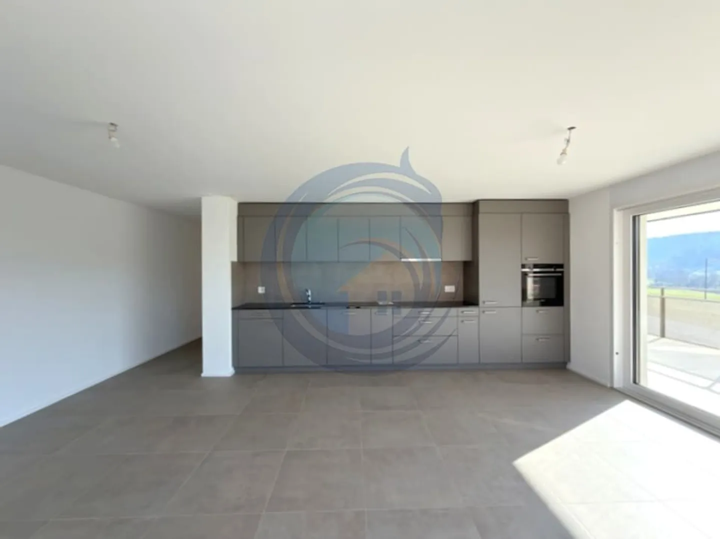 BEAUTIFUL NEW 3.5-ROOM APARTMENT WITH BALCONY - Photo 4 of 11