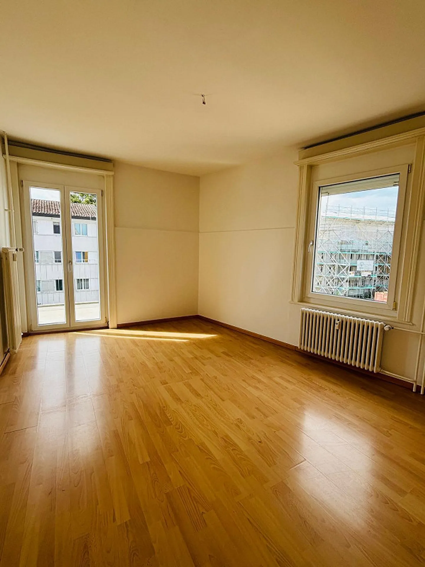 Appartement lumineux de 3,5 pièces avec balcon à Arbon - disponible immédiatement ! - Photo 1 sur 6