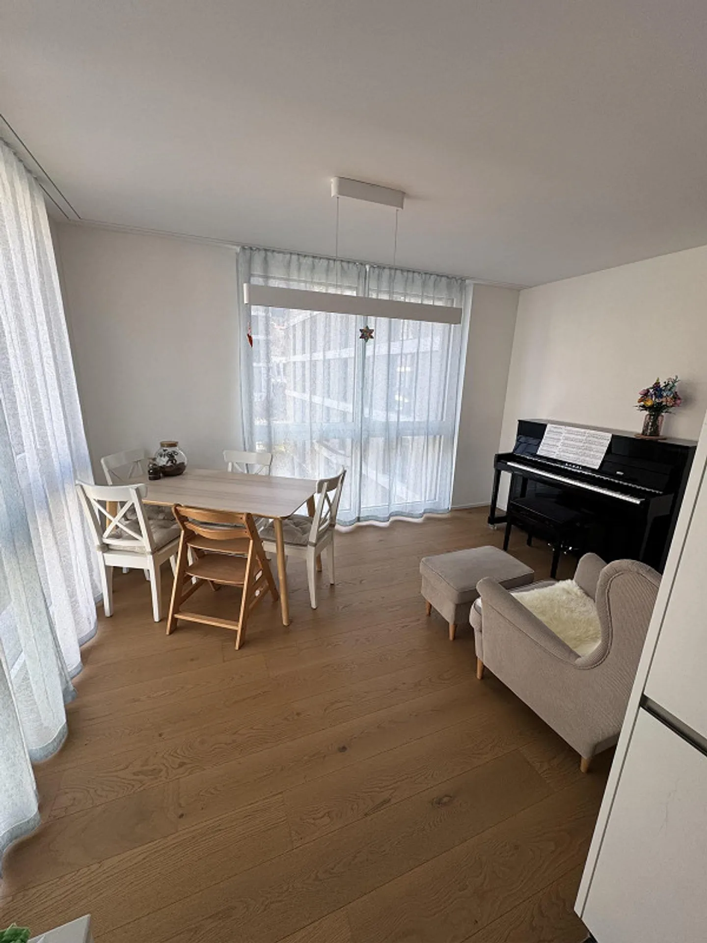 Appartamento di 3.5 locali di nuova costruzione nel soleggiato quartiere di Coira Masans - Foto 1 di 26