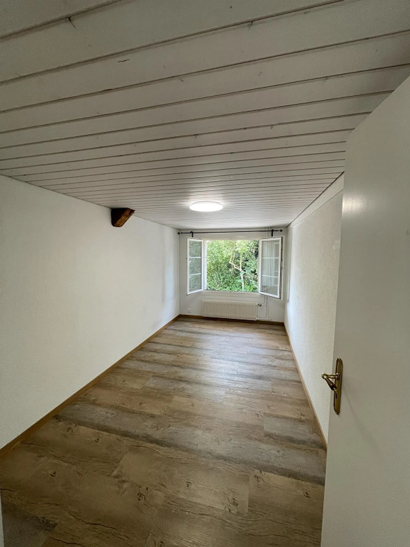 Appartement 3.5 pièces dans un endroit calme - Photo 5 sur 8