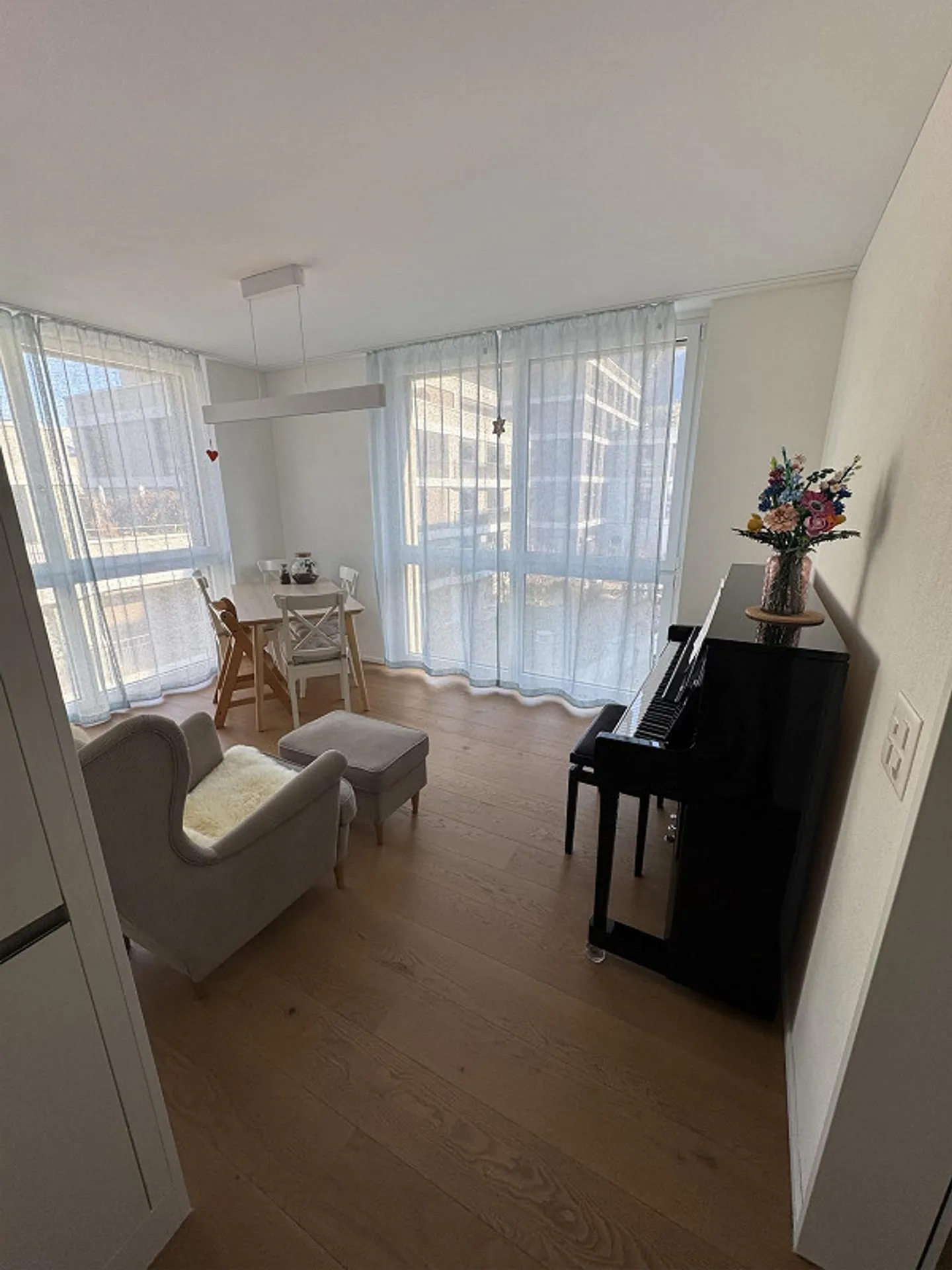 Appartamento di 3.5 locali di nuova costruzione nel soleggiato quartiere di Coira Masans - Foto 2 di 26