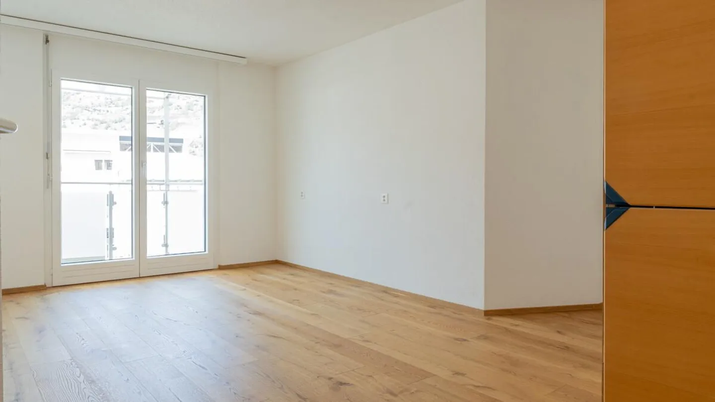 Spacious 4.5-room apartment for families in a central location in Visp - Photo 8 of 28