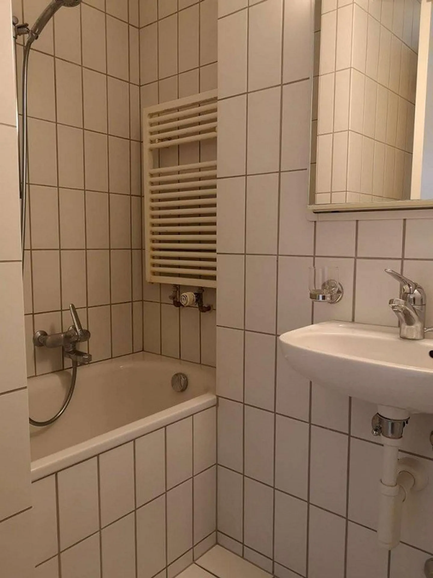 Schöne, grosszügige Stadtwohnung - Foto 6 von 7