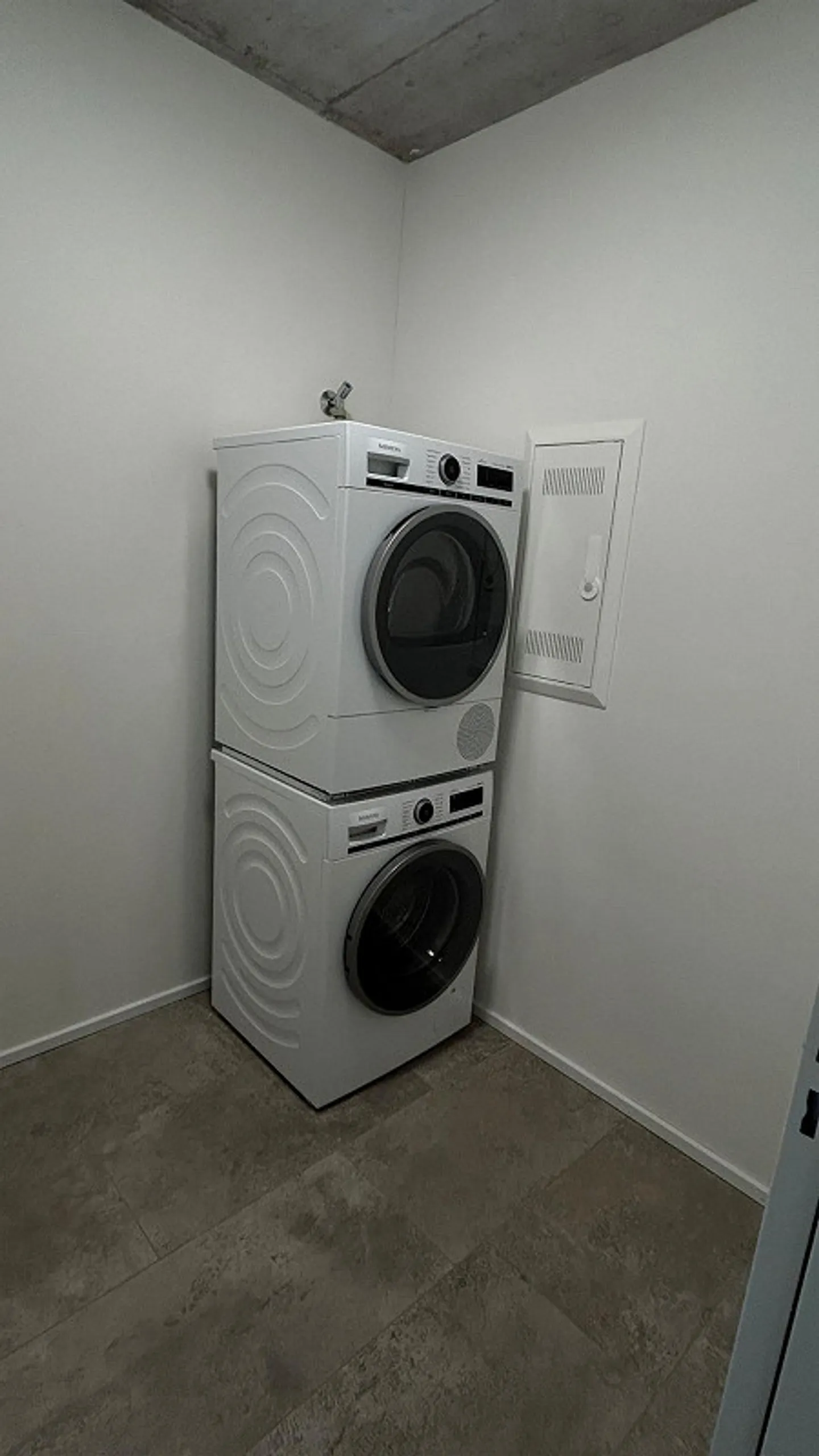 Comfortable 3.5-room apartment with balcony and good connections - Photo 11 of 13