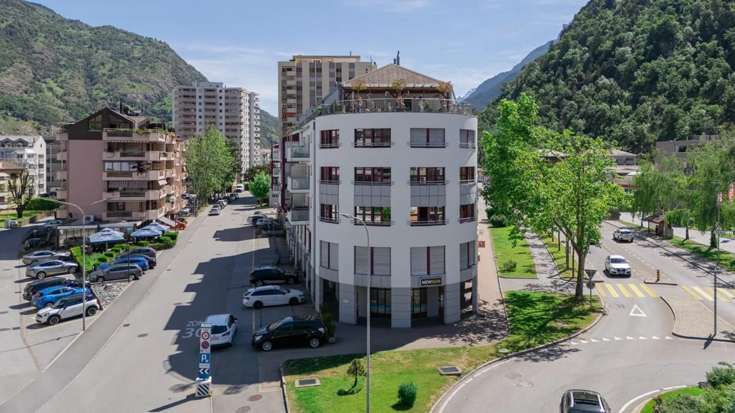 Spacious 4.5-room apartment for families in a central location in Visp - Photo 20 of 28