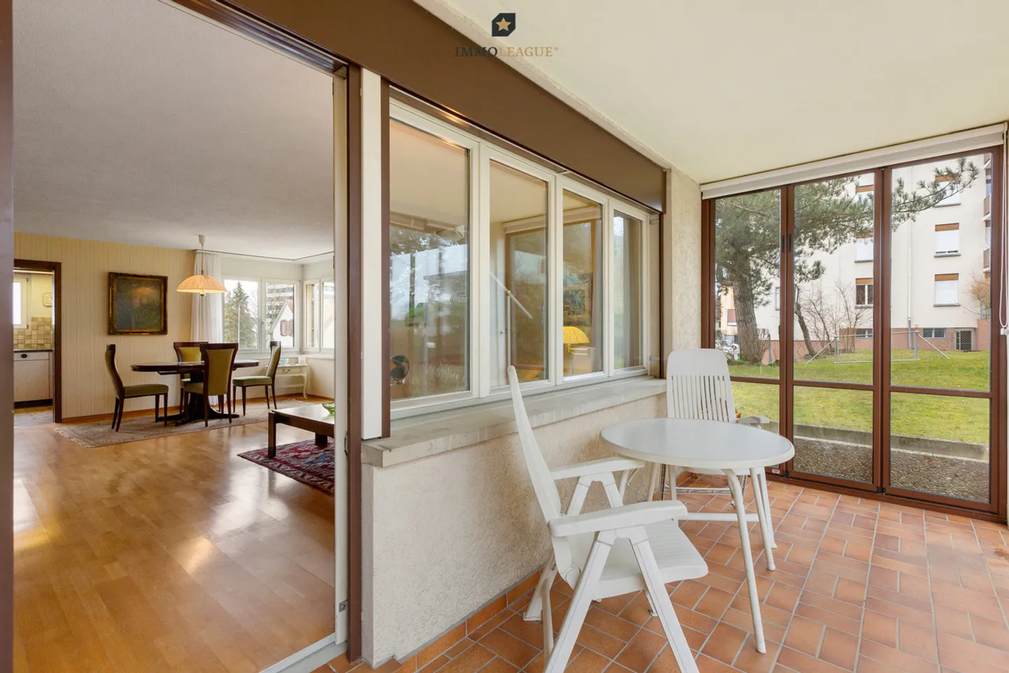 Cozy home with covered outdoor seating area and winter garden. - Photo 3 of 11