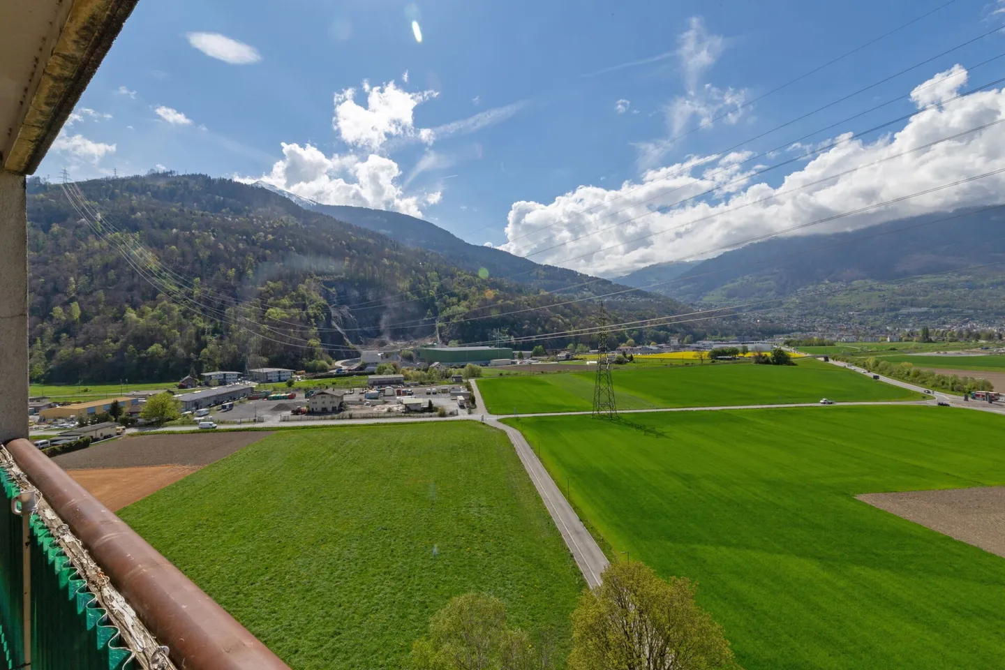 Attico di 2,5 p da ristrutturare - Foto 1 di 11
