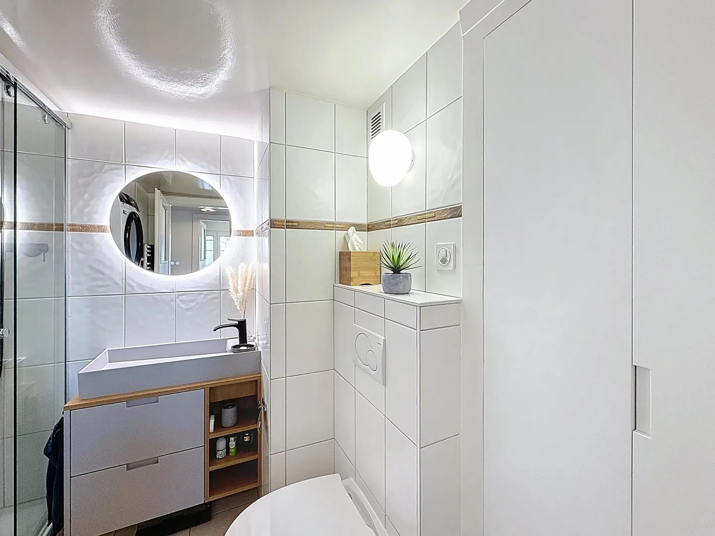 Maison dans le village avec une vue incomparable sur le Lavaux et le lac Léman ! - Photo 7 sur 7