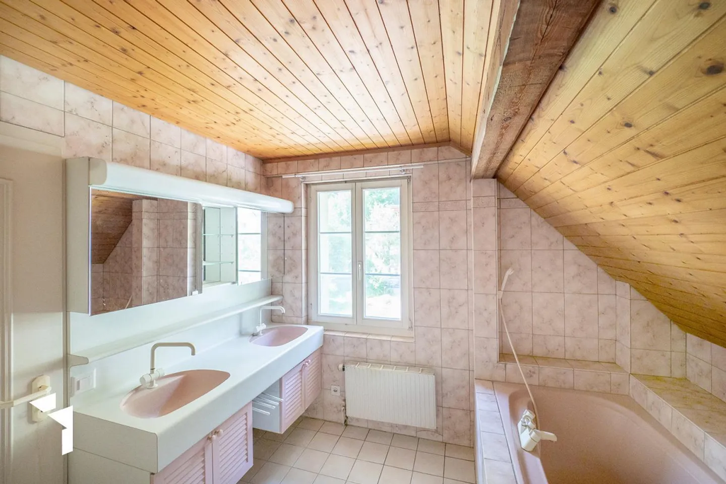 Fehr Real Estate - Sunny 5.5-Room Single-Family House - Photo 14 of 18