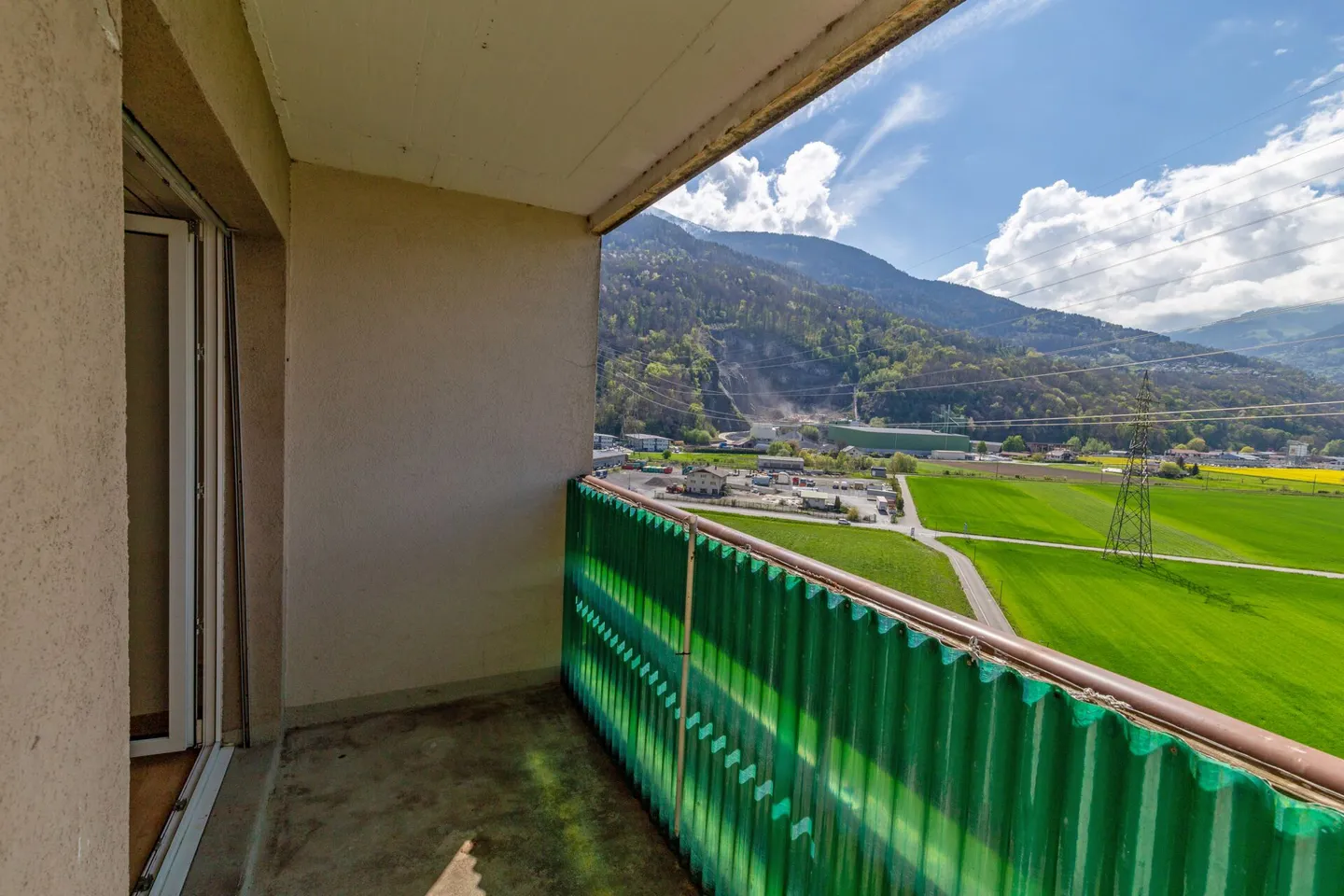 Attico di 2,5 p da ristrutturare - Foto 4 di 11