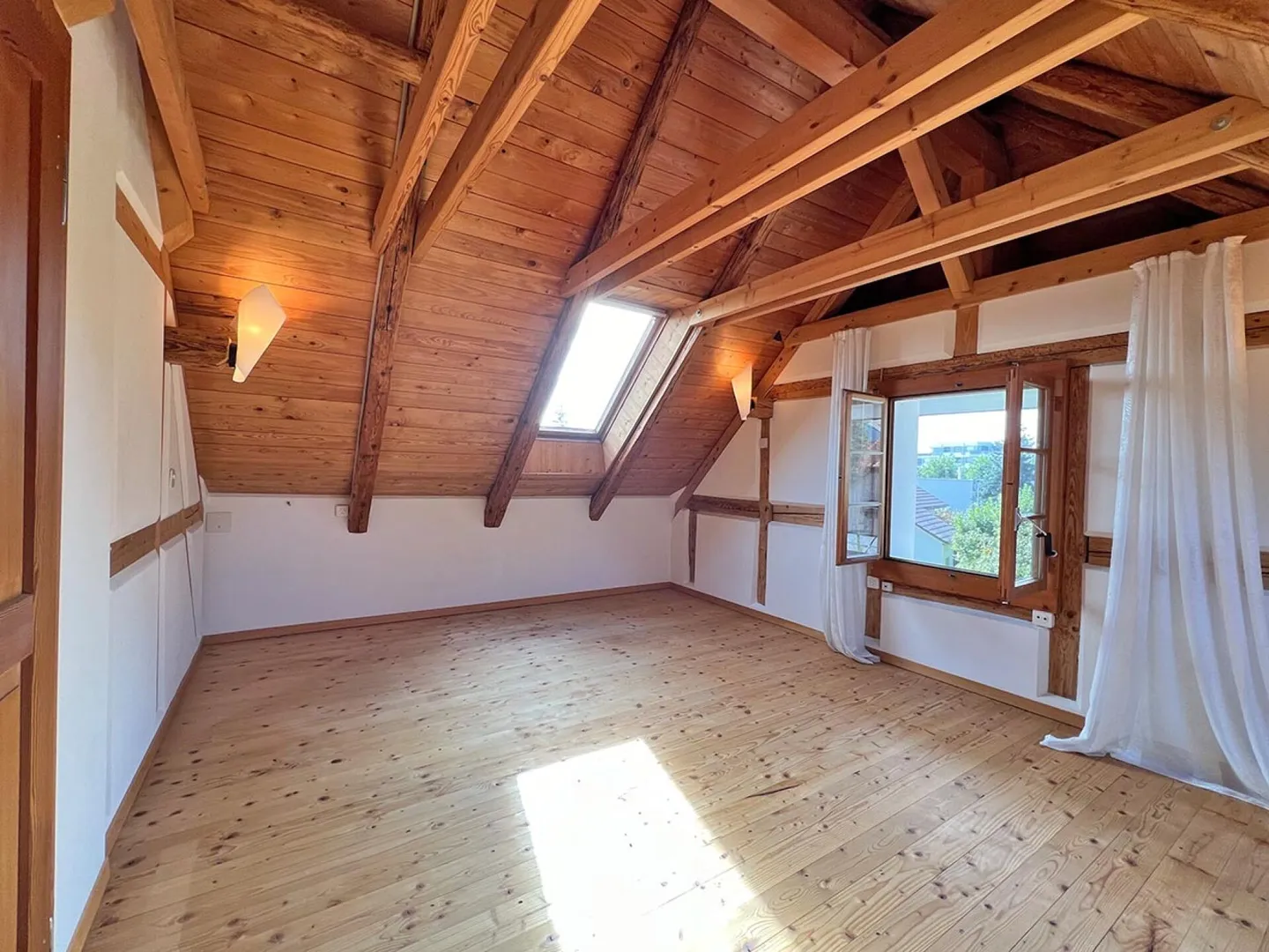 Charming residential house with history and potential for multi-generational living - Photo 12 of 49