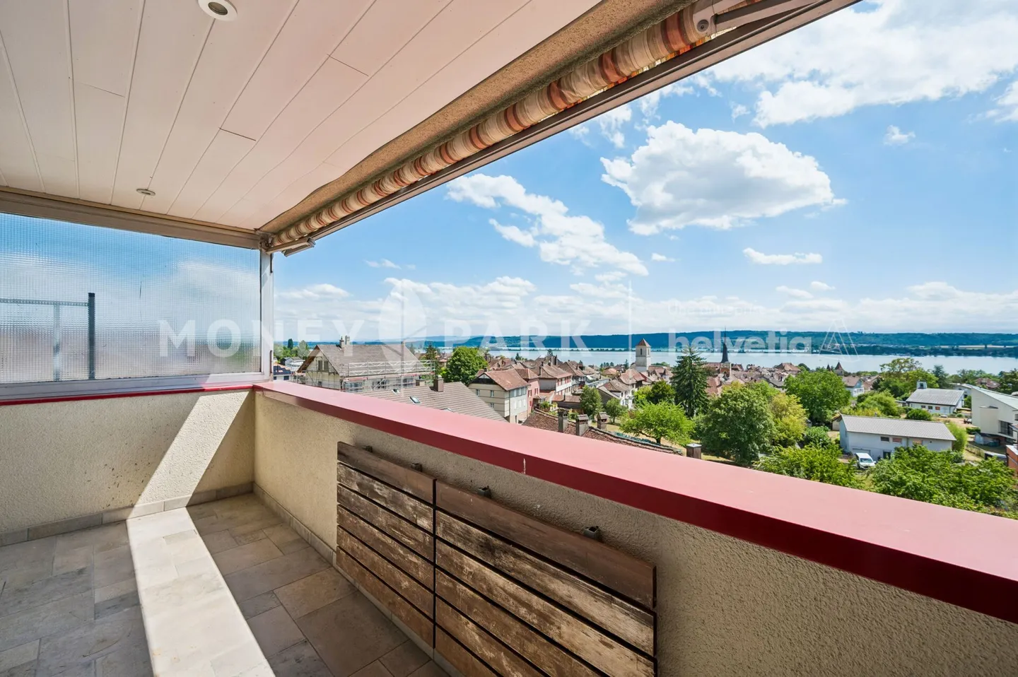 Appartamento di 4,5 locali con balcone e vista lago - Foto 10 di 11