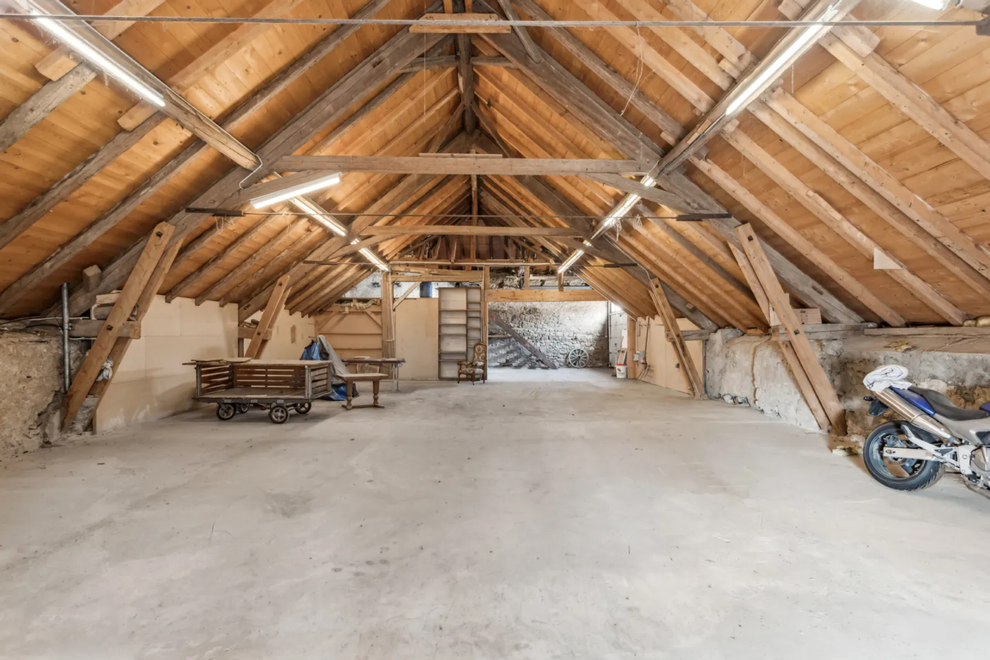 Single house for sale - Photo 11 of 15