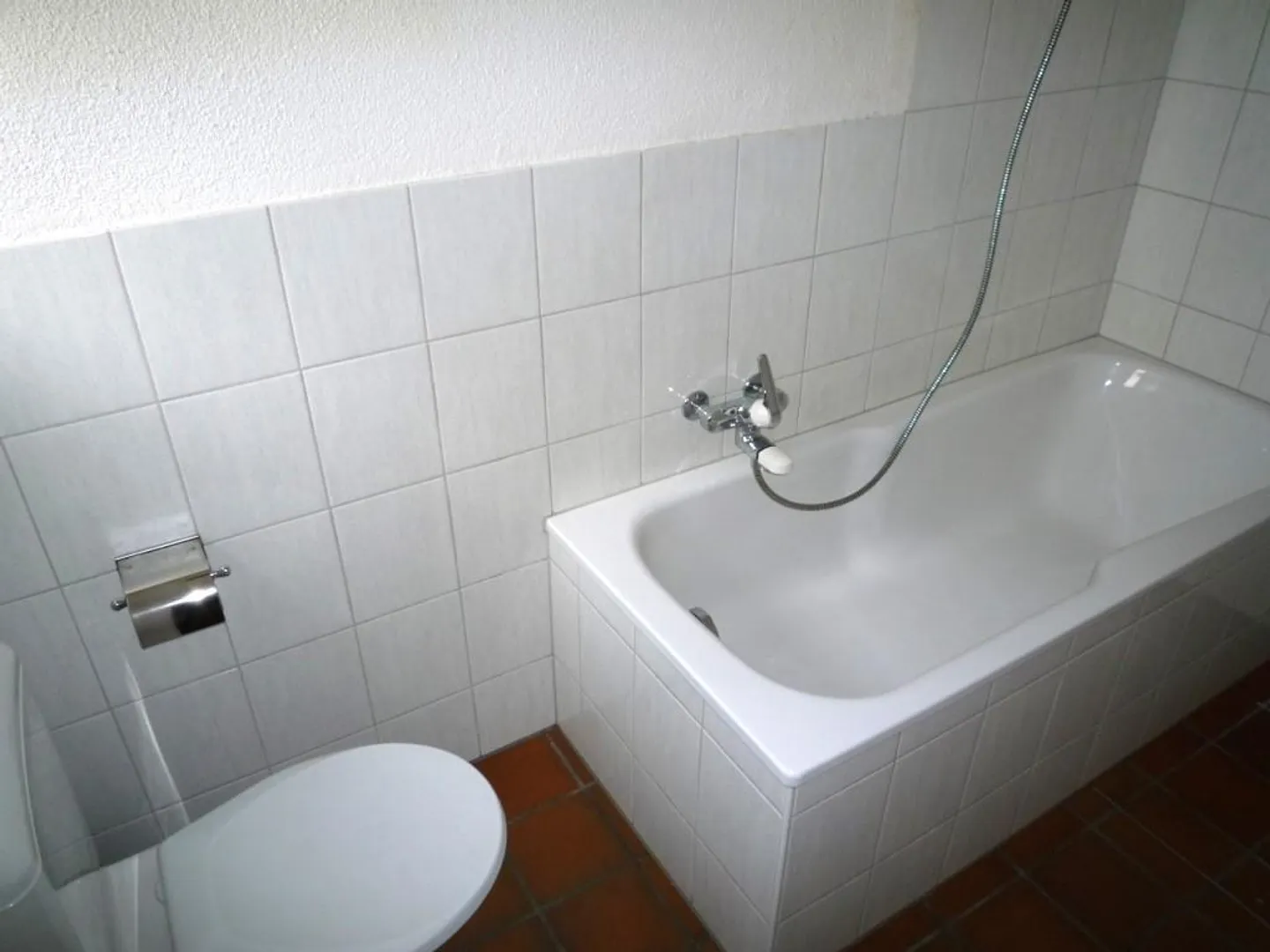 Vielseitige Gewerbefläche in Küsnacht - Foto 9 von 13