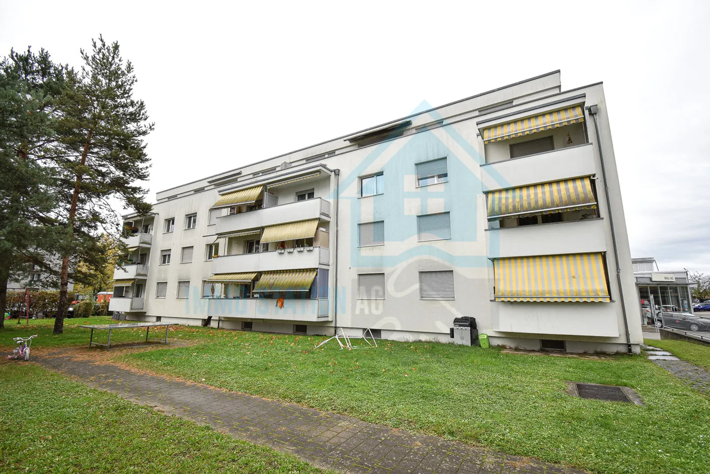 Investissement d'avenir – Appartement de 3,5 pièces avec potentiel de rénovation - Photo 1 sur 9