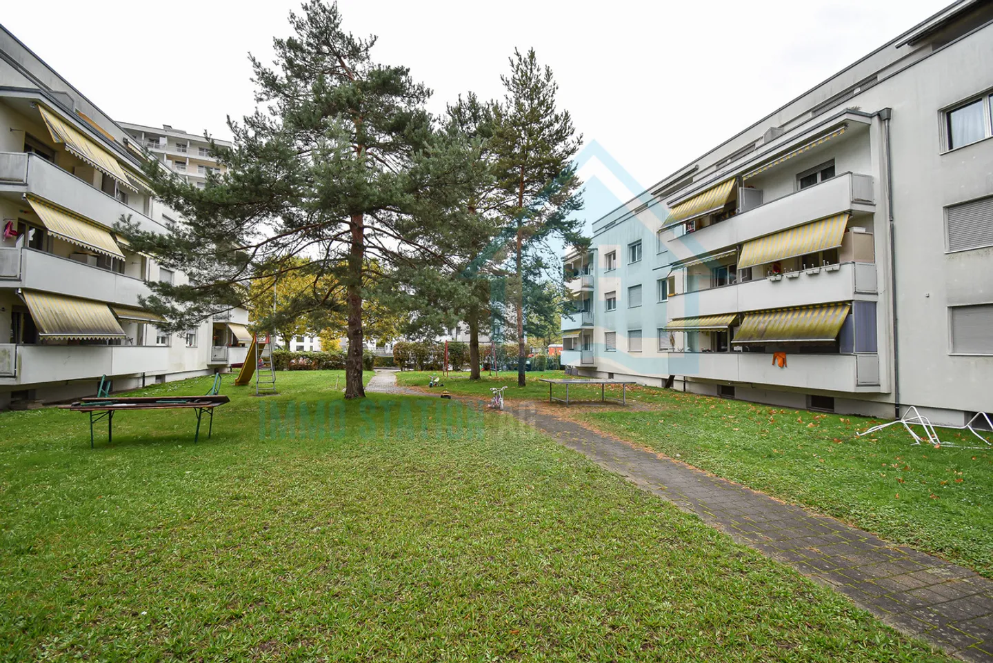 Investissement d'avenir – Appartement de 3,5 pièces avec potentiel de rénovation - Photo 8 sur 9