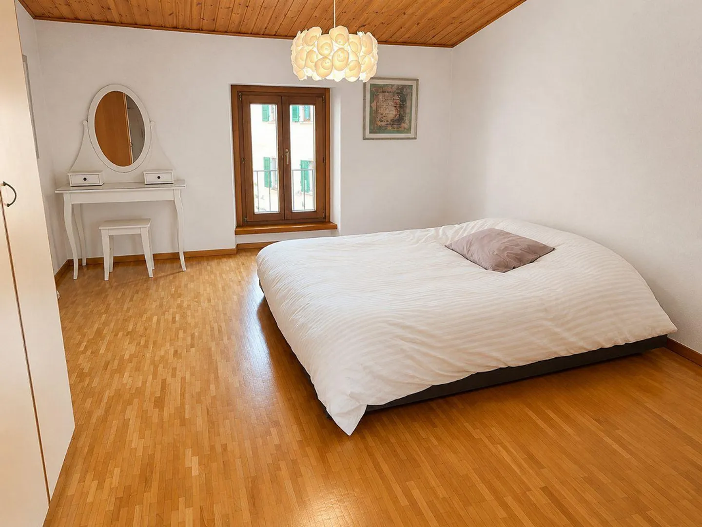 Comfortable two-family house, two 4.5-room apartments - Photo 7 of 15