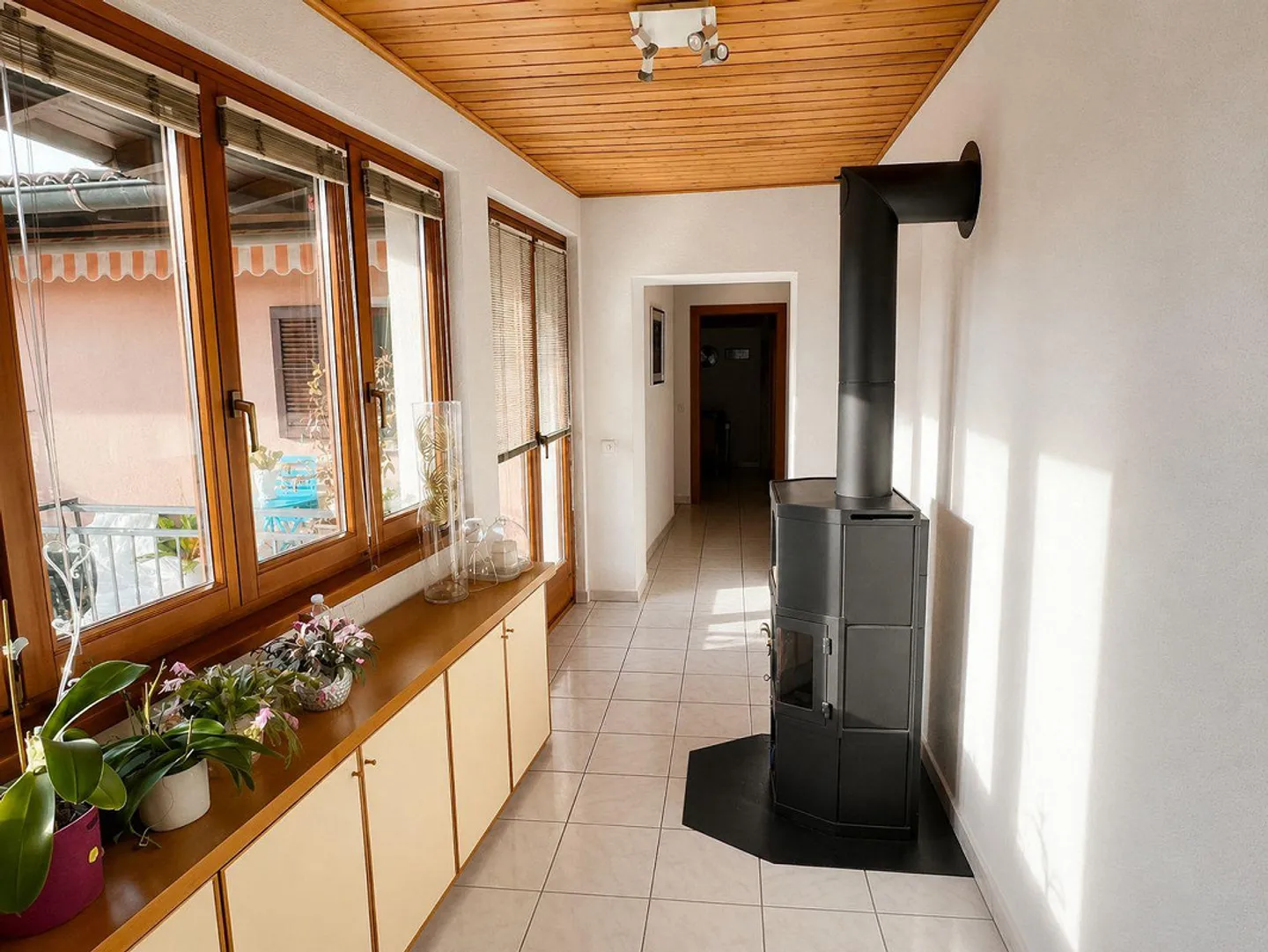 Comfortable two-family house, two 4.5-room apartments - Photo 10 of 15