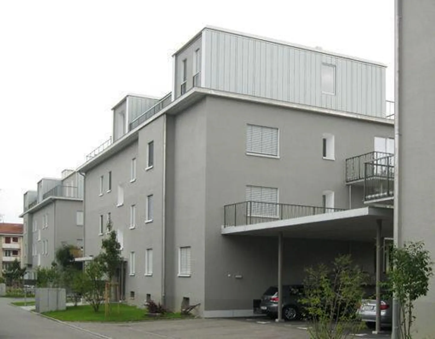 Modern 3.5 Room Apartment in Glattbrugg - Photo 1 of 8
