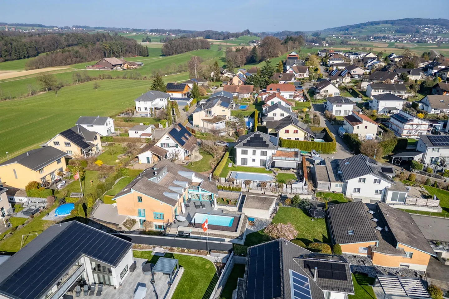 Maison individuelle exclusive avec espace piscine attrayant - Photo 4 sur 31