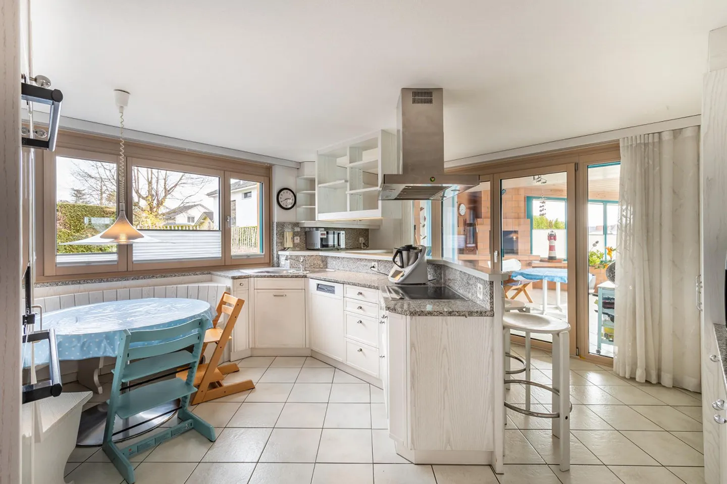 Maison individuelle exclusive avec espace piscine attrayant - Photo 9 sur 31