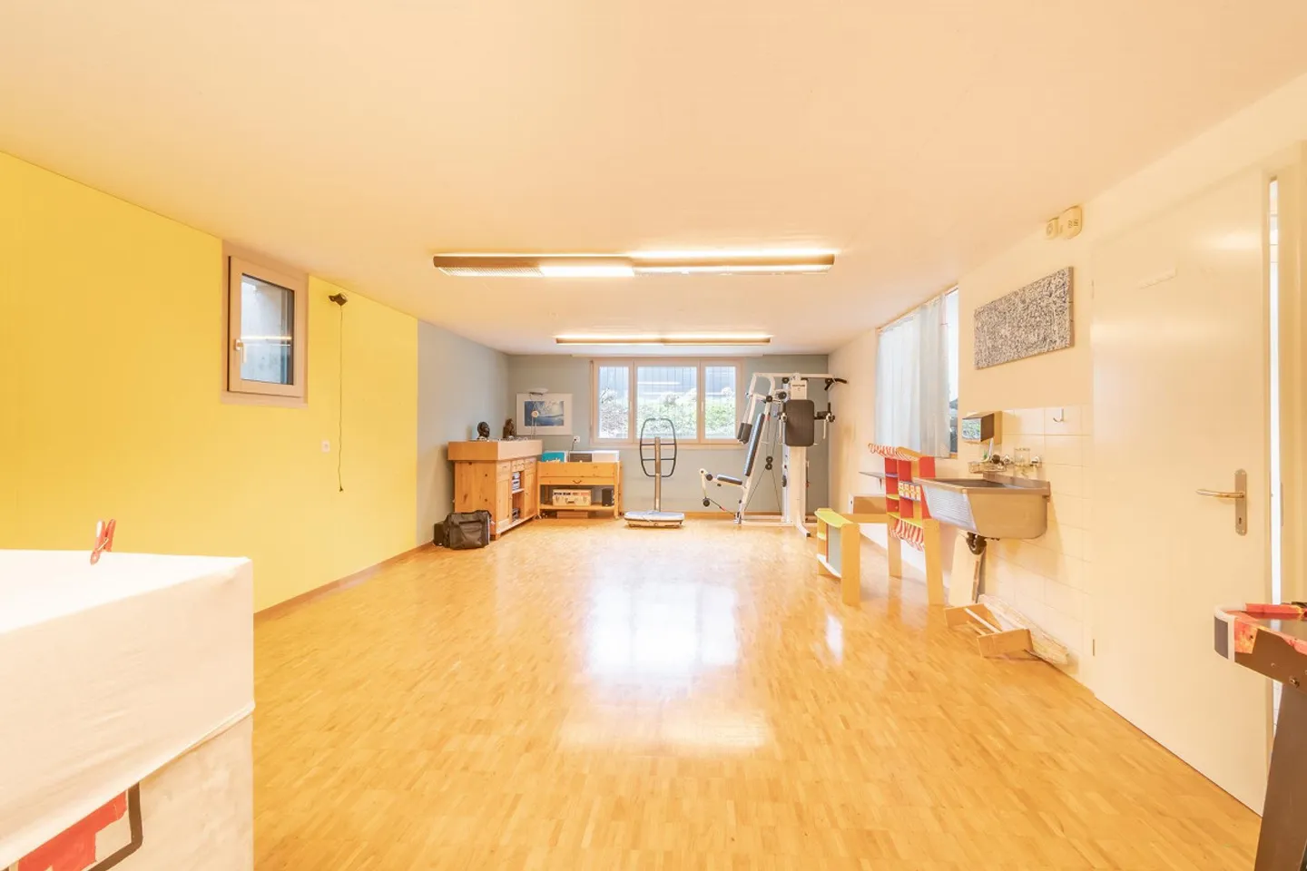 Maison individuelle exclusive avec espace piscine attrayant - Photo 25 sur 31