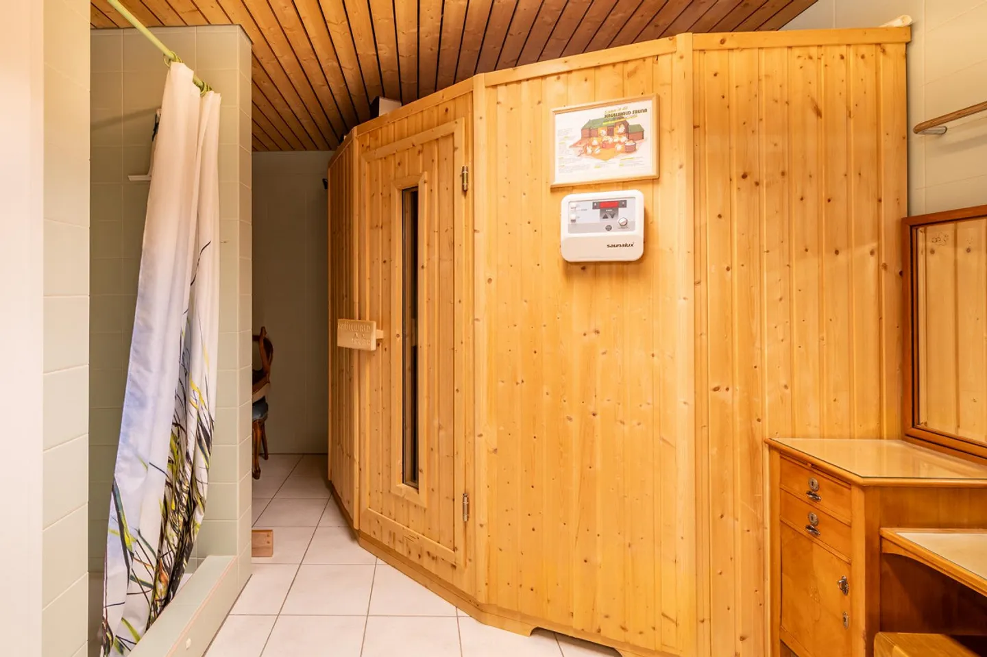 Maison individuelle exclusive avec espace piscine attrayant - Photo 26 sur 31