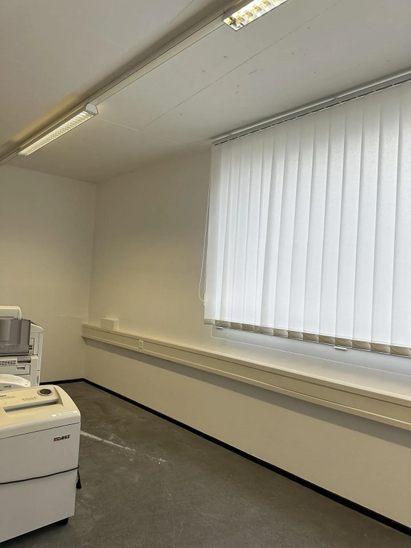 Ampie aree ufficio in una posizione centrale - Foto 11 di 19