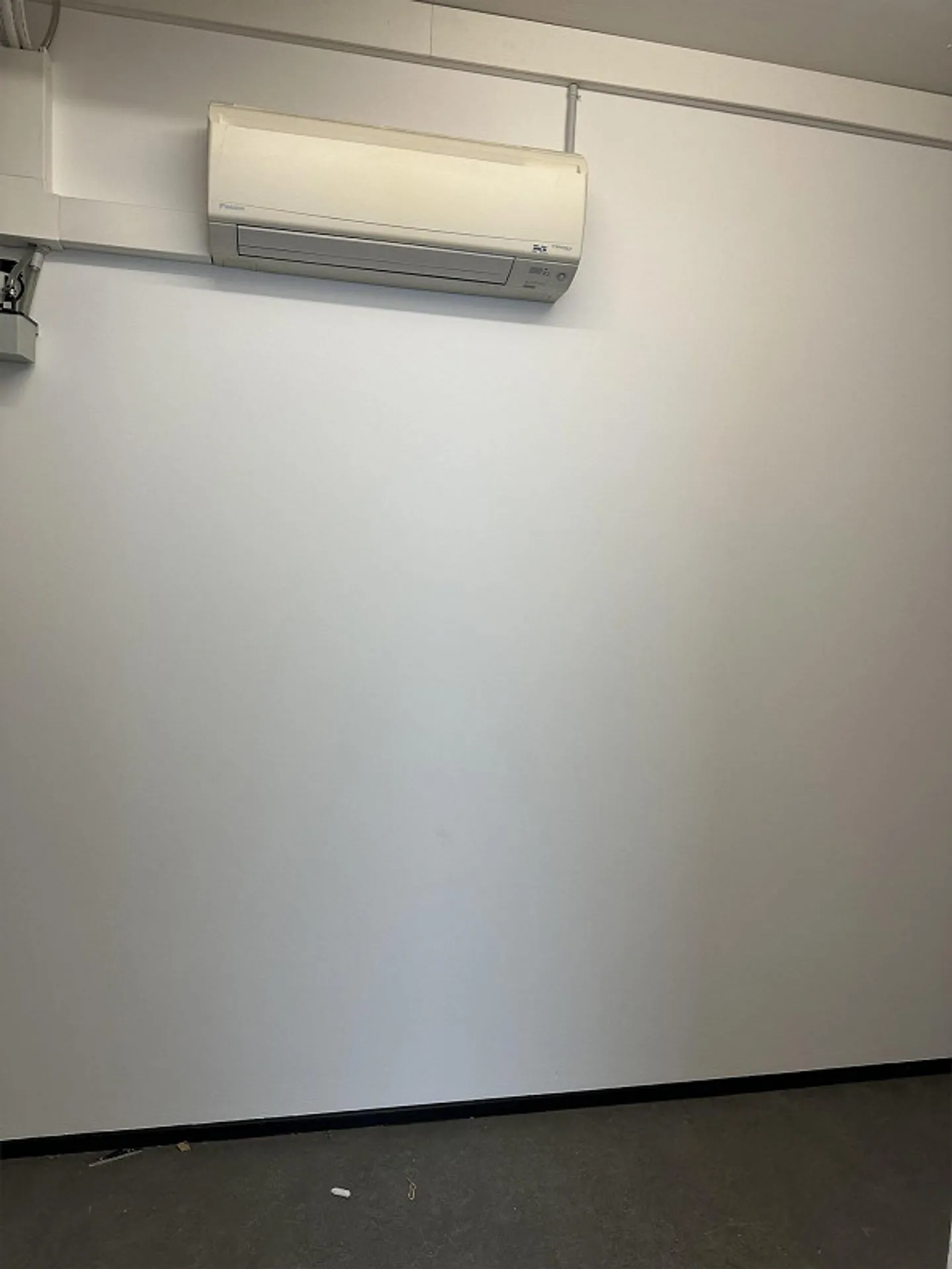 Ampie aree ufficio in una posizione centrale - Foto 12 di 19