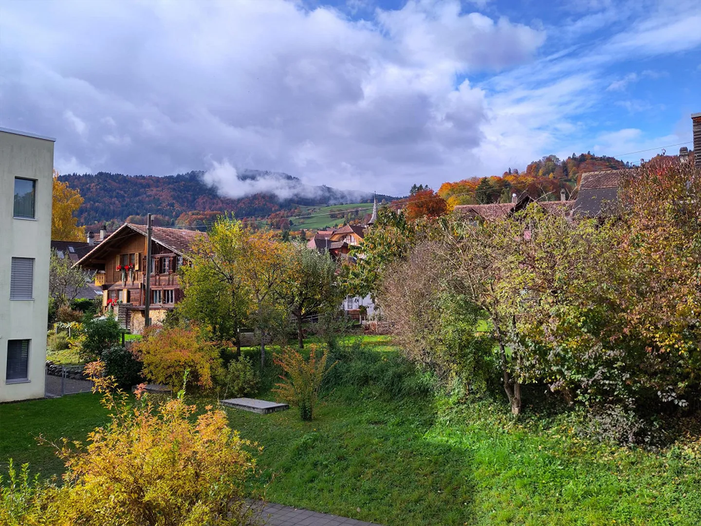 Votre nouveau chez-vous : appartement 4.5 pièces ensoleillé et calme à Wattenwil - Photo 6 sur 13