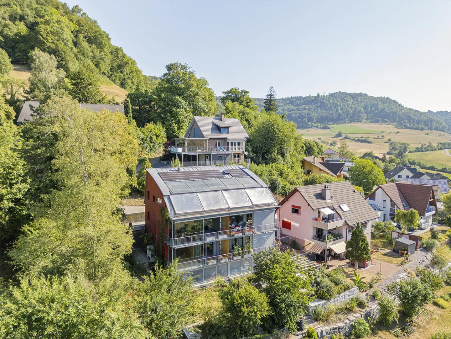 Familienfreundliche Wohnfühloase mit beeindruckender Aussicht - Photo 10 of 12